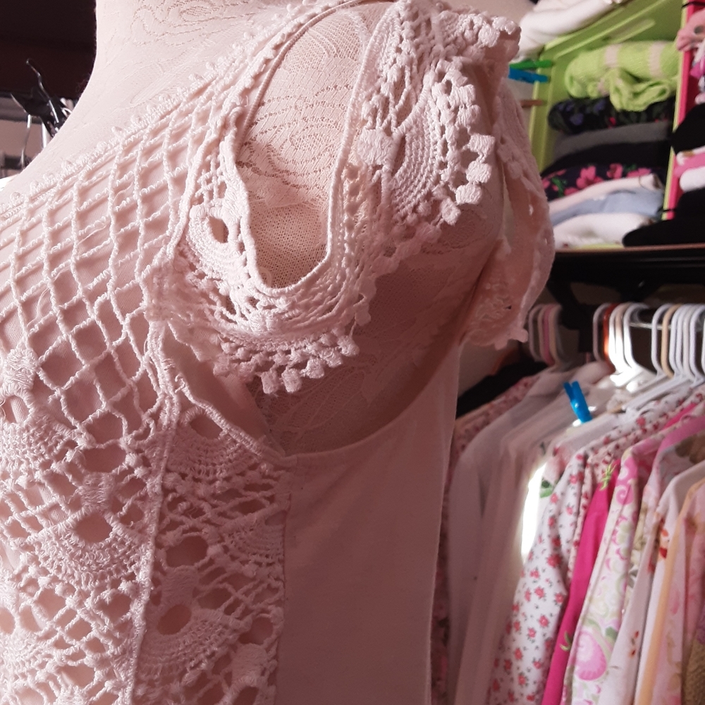Crocheted Top - Picture 2 of 10